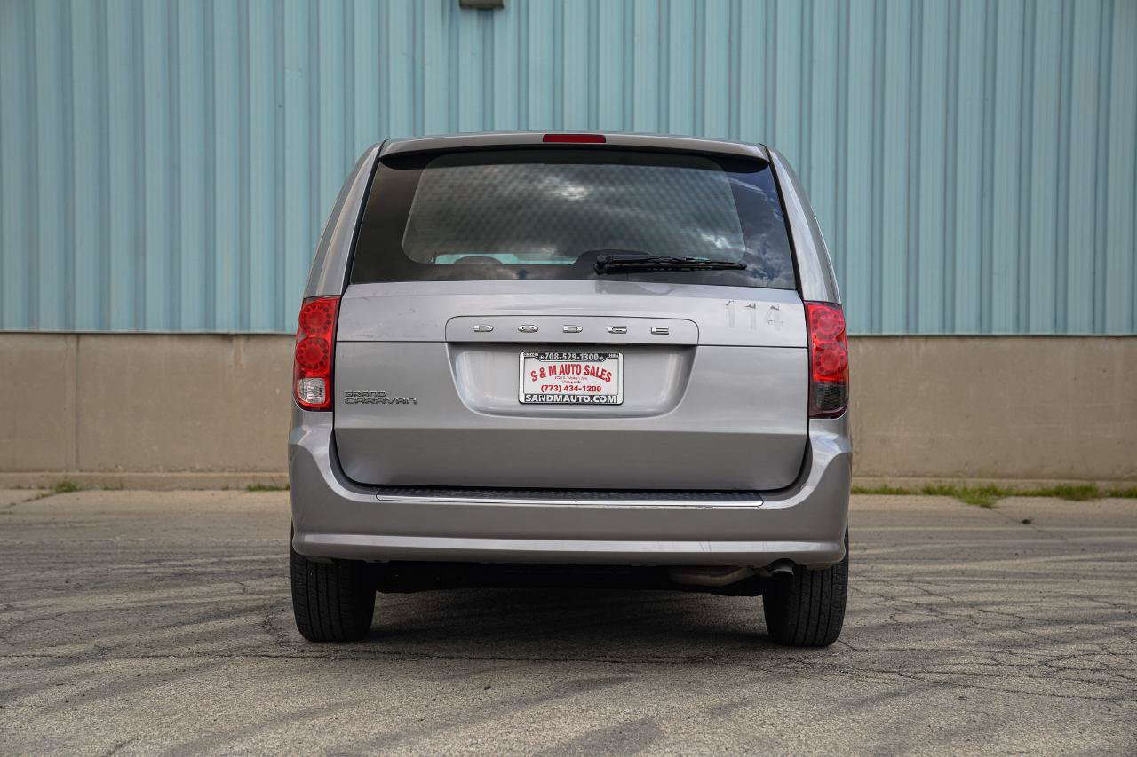 Used 2014 Dodge Grand Caravan American Value Package FWD image 14