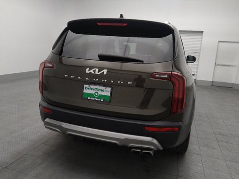 Used 2022 Kia Telluride S FWD image 7