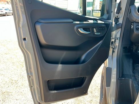 New 2026 Mercedes-Benz Sprinter 2500 image 14