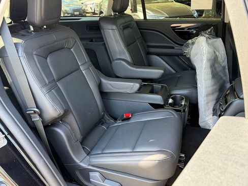 New 2026 Lincoln Aviator Reserve AWD/4WD image 9