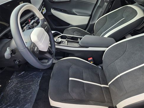 New 2025 Kia EV6 GT-Line image 8