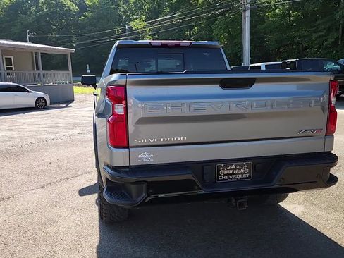 Used 2024 Chevrolet Silverado 1500 ZR2 w/ Technology Package image 20
