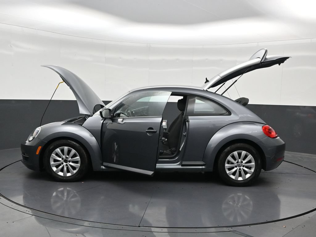 Used 2016 Volkswagen Beetle 1.8T S FWD image 32