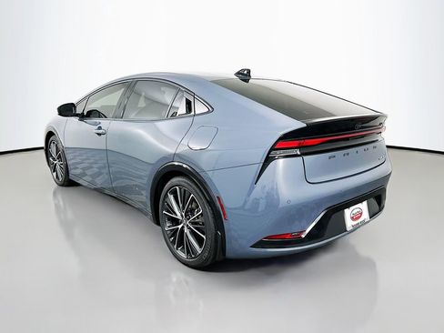 Used 2026 Toyota Prius XLE image 7