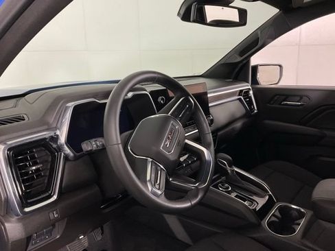Used 2025 GMC Canyon Elevation w/ Convenience Package AWD/4WD image 22
