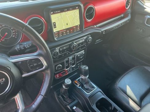 Used 2021 Jeep Wrangler Unlimited Rubicon image 27