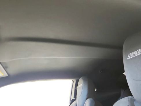 Used 2015 Chevrolet Camaro SS image 24