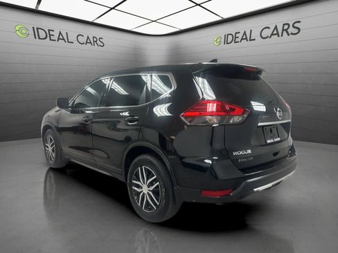 Used 2017 Nissan Rogue S FWD image 7