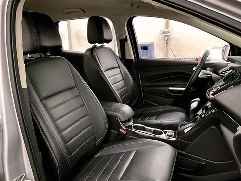 Used 2016 Ford Escape Titanium image 7