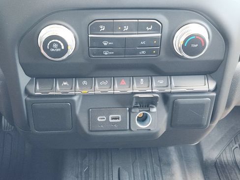 Used 2025 GMC Sierra 1500 Pro w/ Graphite Edition RWD image 19