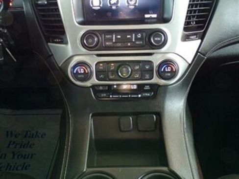 Used 2015 GMC Yukon XL SLE w/ Convenience Package image 34