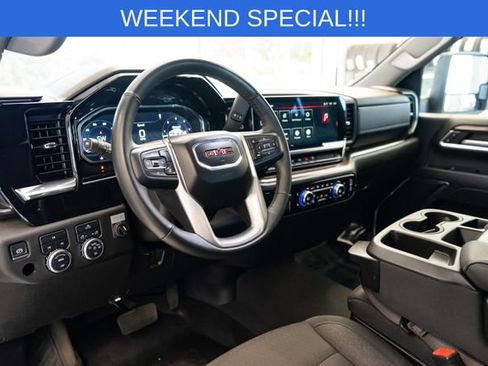 Used 2024 GMC Sierra 2500 SLE w/ SLE Value Package; AWD/4WD image 22