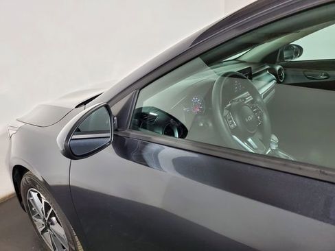 Used 2023 Kia Forte LXS image 27