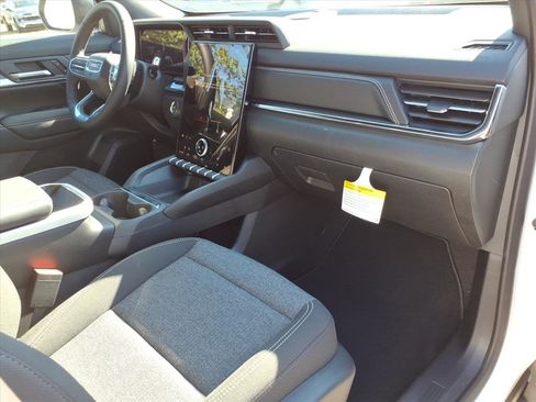 New 2026 GMC Terrain Elevation w/ LPO, Floor Liner Package image 10