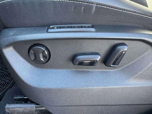 Used 2023 Volkswagen Atlas SEL R-Line image 14