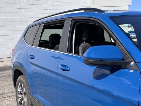 New 2026 Volkswagen Atlas SE image 8