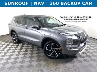 Used 2023 Mitsubishi Outlander SE