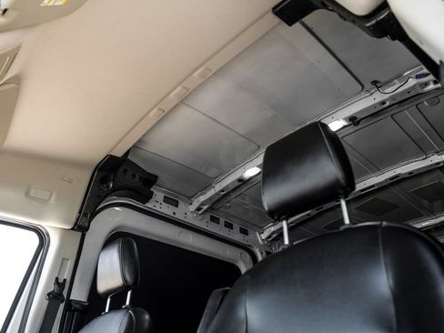 Used 2023 Ford Transit 250 Medium Roof AWD w/ Load Area Protection Package image 31