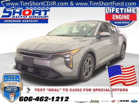 Used 2025 Kia K4 LXS FWD image 1