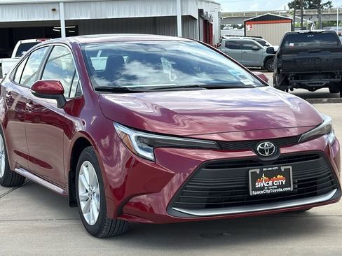 New 2026 Toyota Corolla XLE FWD image 7