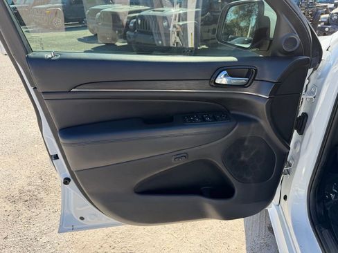 Used 2020 Jeep Grand Cherokee High Altitude image 13