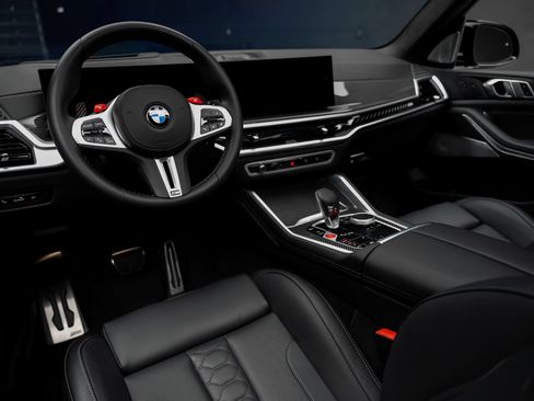 Used 2024 BMW X5 M Competition w/ Executive Package AWD/4WD image 2