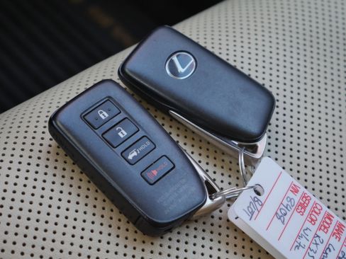 Used 2020 Lexus RX 350 AWD w/ Premium Package image 36