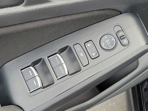 Certified 2024 Honda Civic Sport image 21