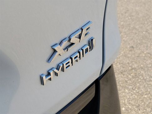 Used 2024 Toyota RAV4 XSE image 7