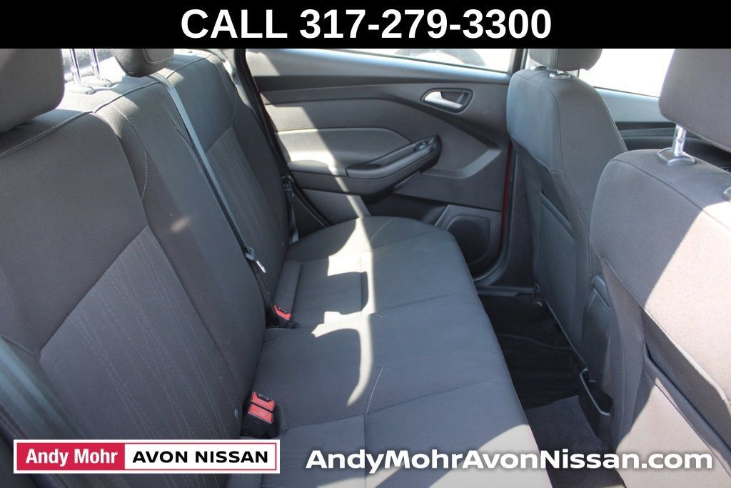 Used 2017 Ford Focus SE FWD image 21