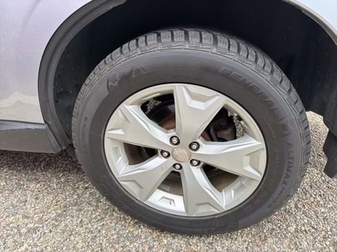 Used 2016 Subaru Forester 2.5i Premium w/ All-Weather Package image 7