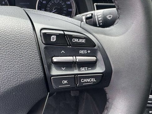 Used 2020 Hyundai Elantra Limited w/ Cargo Package (C1) FWD image 21