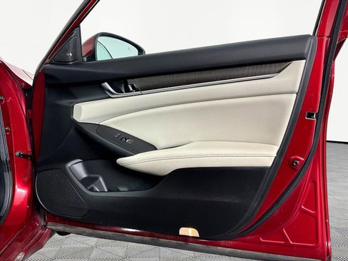 Used 2021 Honda Accord EX-L image 27