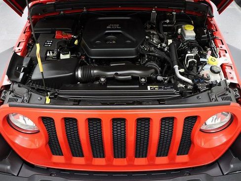 Used 2018 Jeep Wrangler Unlimited Sport S image 29