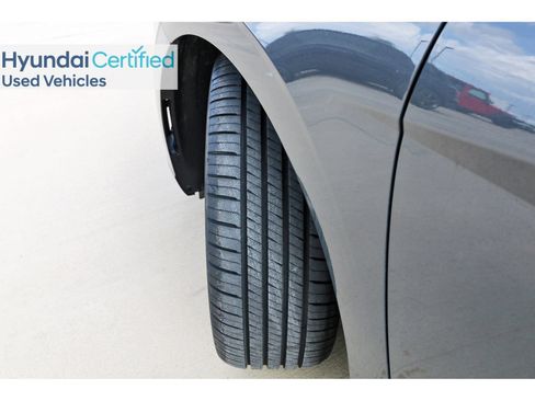 Certified 2023 Hyundai Elantra SEL w/ Convenience Package FWD image 31