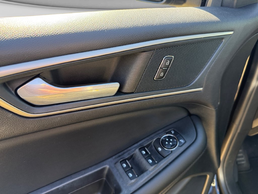 Used 2024 Ford Edge SEL AWD/4WD image 20