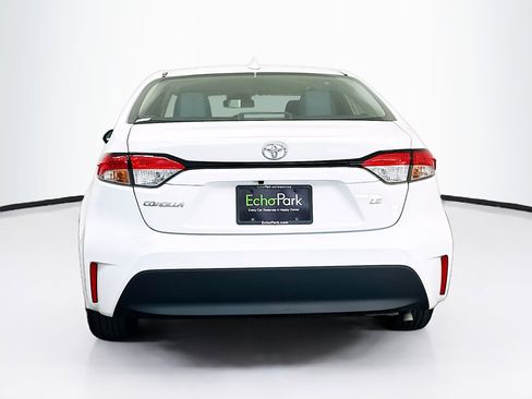 Used 2024 Toyota Corolla LE FWD image 7