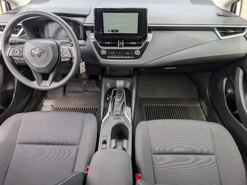 Used 2026 Toyota Corolla LE FWD image 4