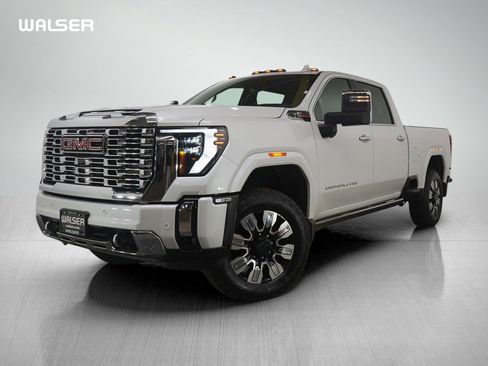 Used 2025 GMC Sierra 2500 Denali w/ Denali Reserve Package image 1