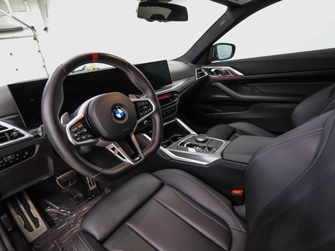 Used 2025 BMW 440i xDrive Coupe w/ Parking Assistance Package AWD/4WD image 10