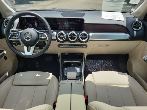 Used 2023 Mercedes-Benz GLB 250 image 15