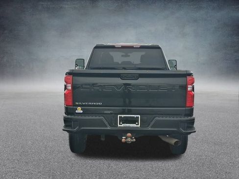 Used 2023 Chevrolet Silverado 2500 W/T w/ WT Convenience Package image 9