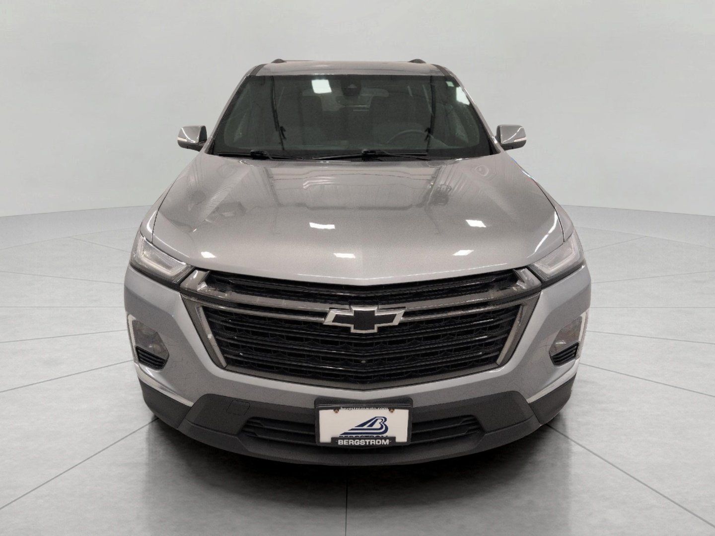Used 2023 Chevrolet Traverse LT w/ Midnight/Sport Edition AWD/4WD image 13