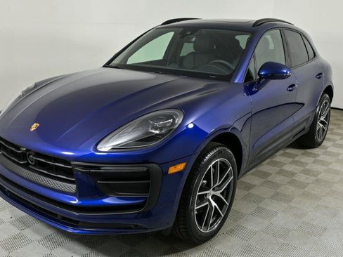 Used 2026 Porsche Macan AWD/4WD image 1