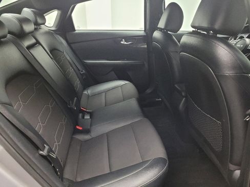 Used 2023 Kia Forte GT-Line w/ GT-Line Premium Package FWD image 19