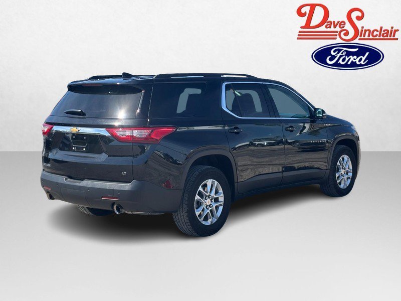 Used 2020 Chevrolet Traverse LT FWD image 7