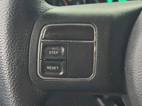 Used 2014 Jeep Wrangler Sport image 13