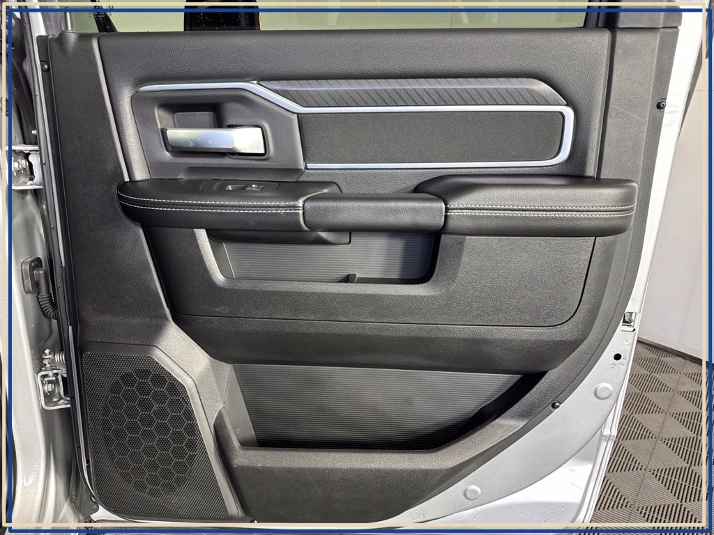 Certified 2026 RAM 2500 Big Horn AWD/4WD image 43
