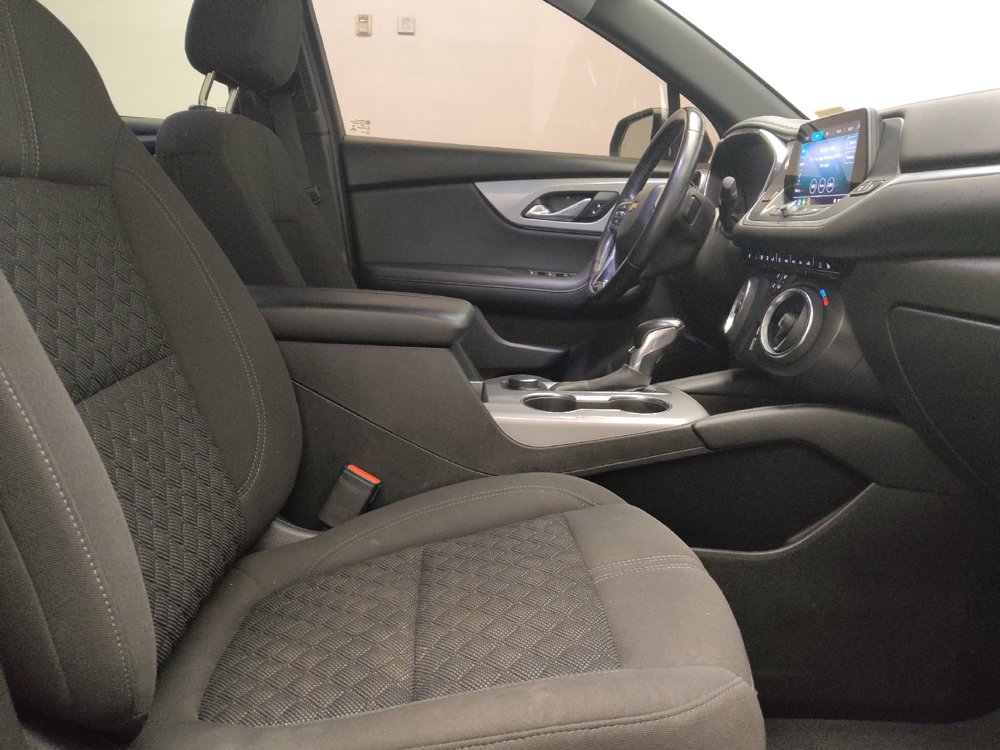 Used 2019 Chevrolet Blazer LT FWD image 21