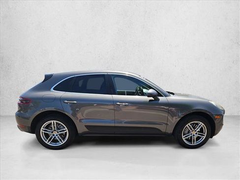 Used 2015 Porsche Macan S AWD/4WD image 4